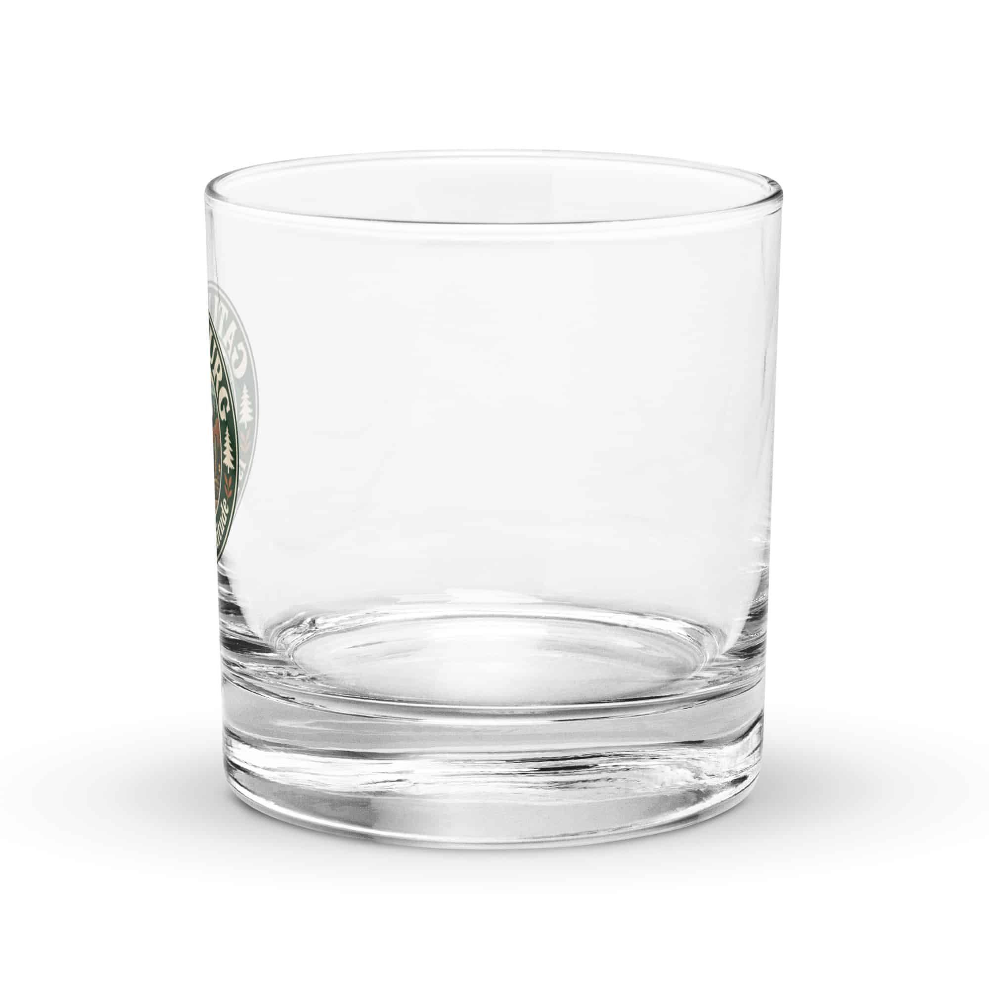 Gatlinburg and the Smokies Rocks Glass: Gatlinburg Is My Kind of Altitude, Vintage Round Badge