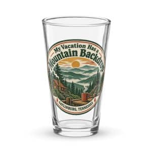 Gatlinburg and the Smokies Pint Glass: My Vacation Has a Mountain Backdrop, Vintage Round Badge - 16 oz - Main