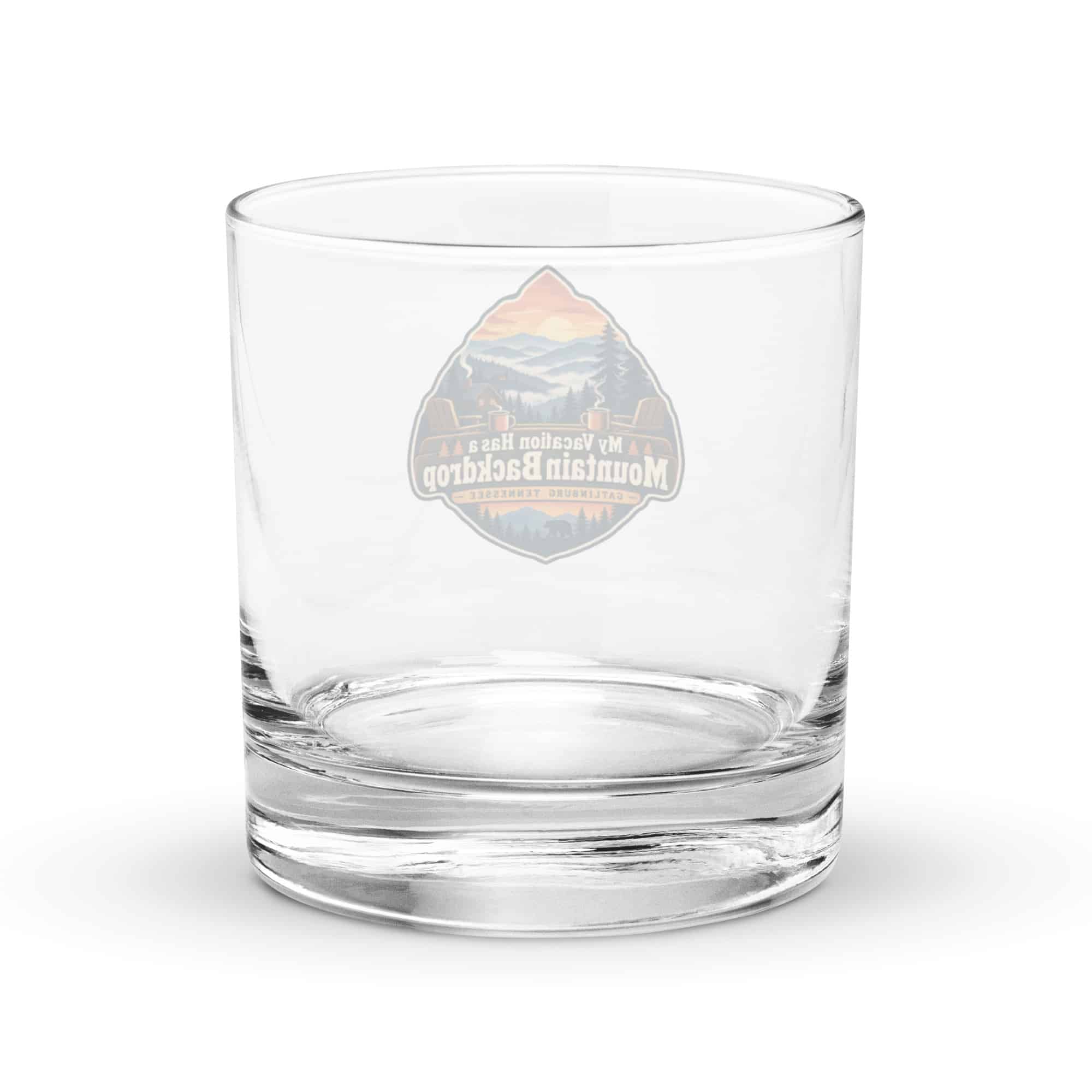 Gatlinburg and the Smokies Rocks Glass: My Vacation Has a Mountain Backdrop, Scenic Shield Badge