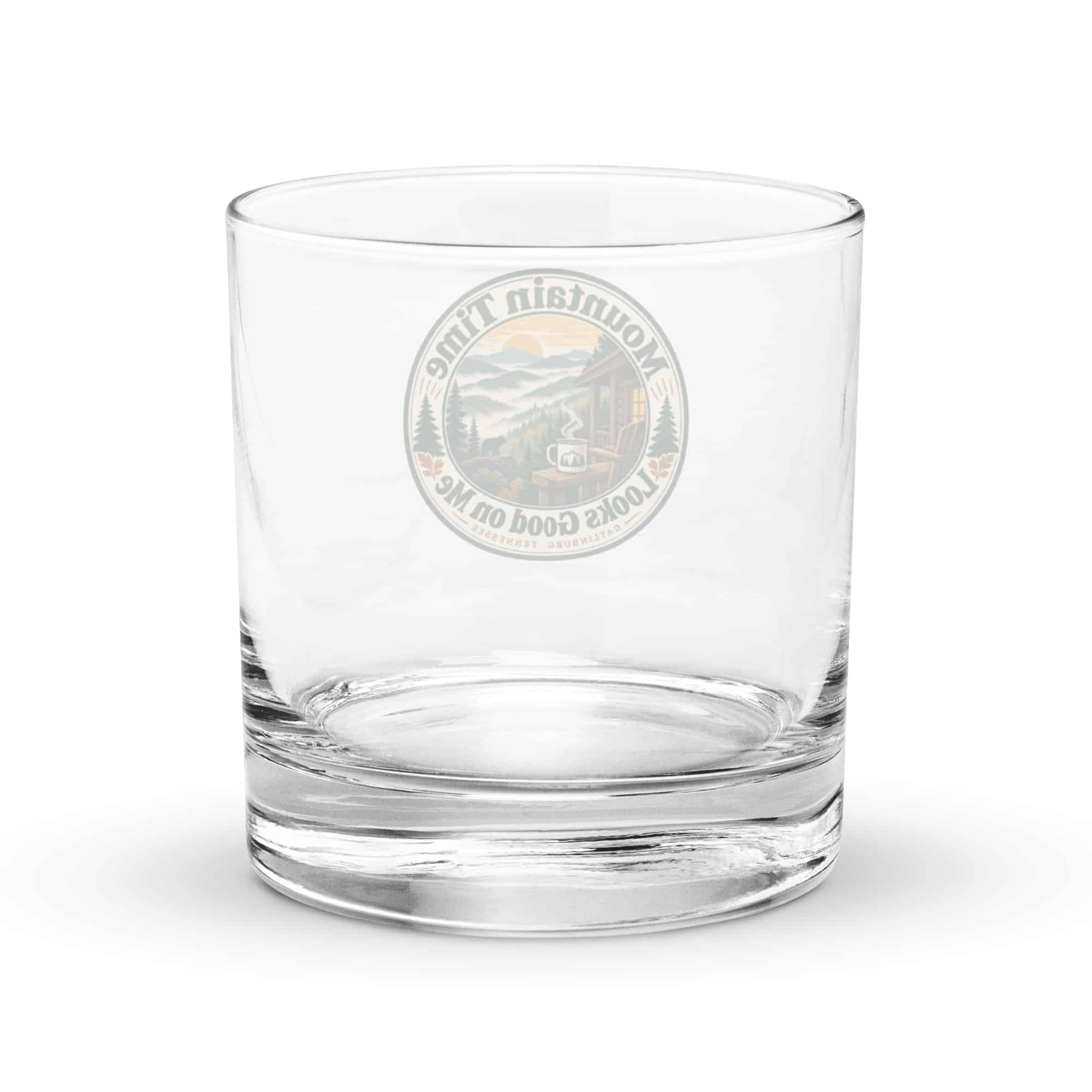 Gatlinburg and the Smokies Rocks Glass: Mountain Time Looks Good on Me, Vintage Round Badge