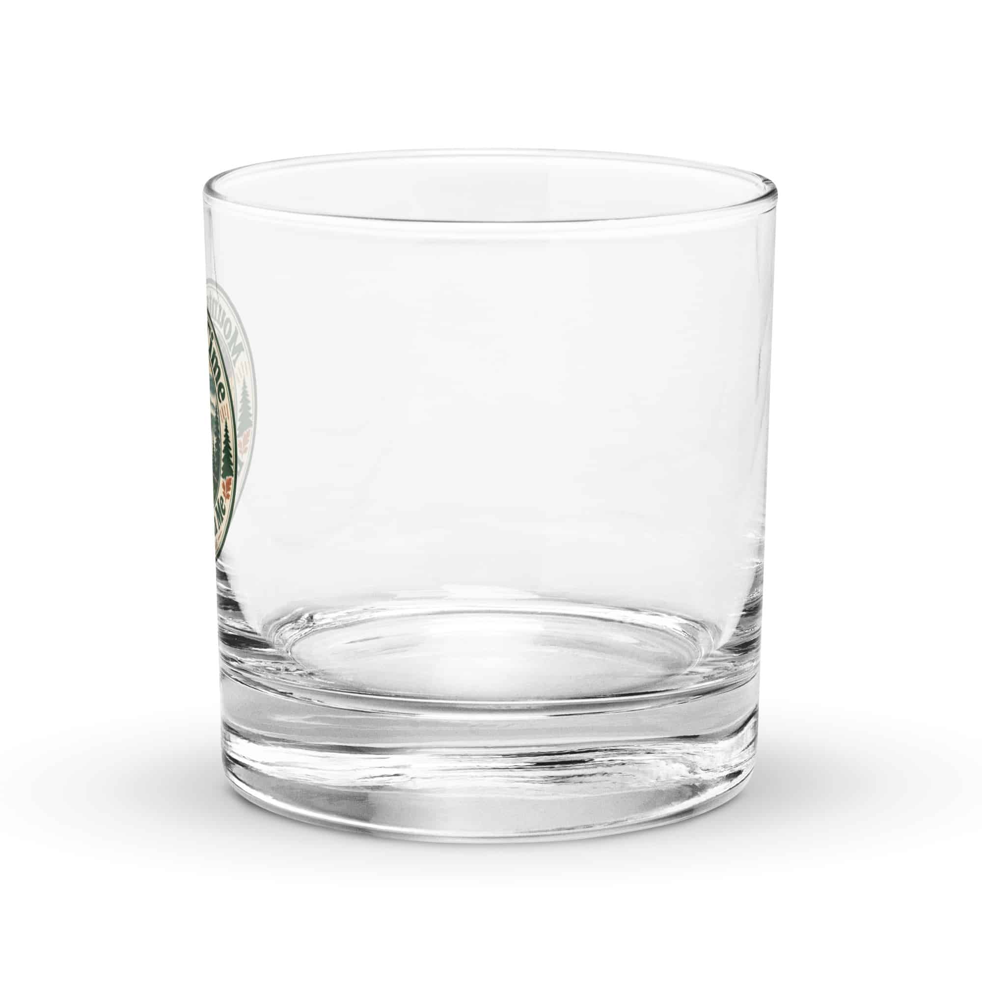 Gatlinburg and the Smokies Rocks Glass: Mountain Time Looks Good on Me, Vintage Round Badge