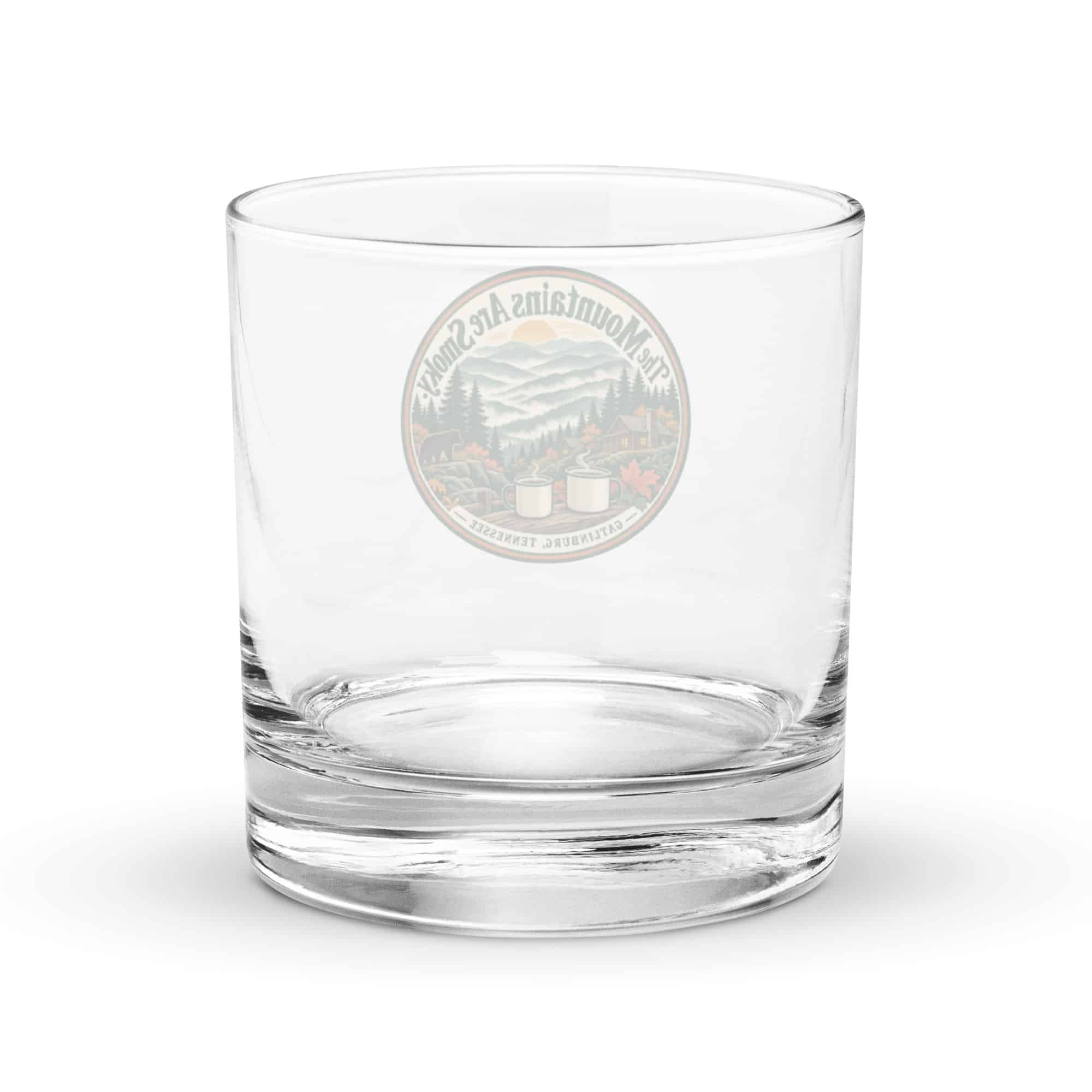 Gatlinburg and the Smokies Rocks Glass: The Mountains Are Smoky, Vintage Round Badge