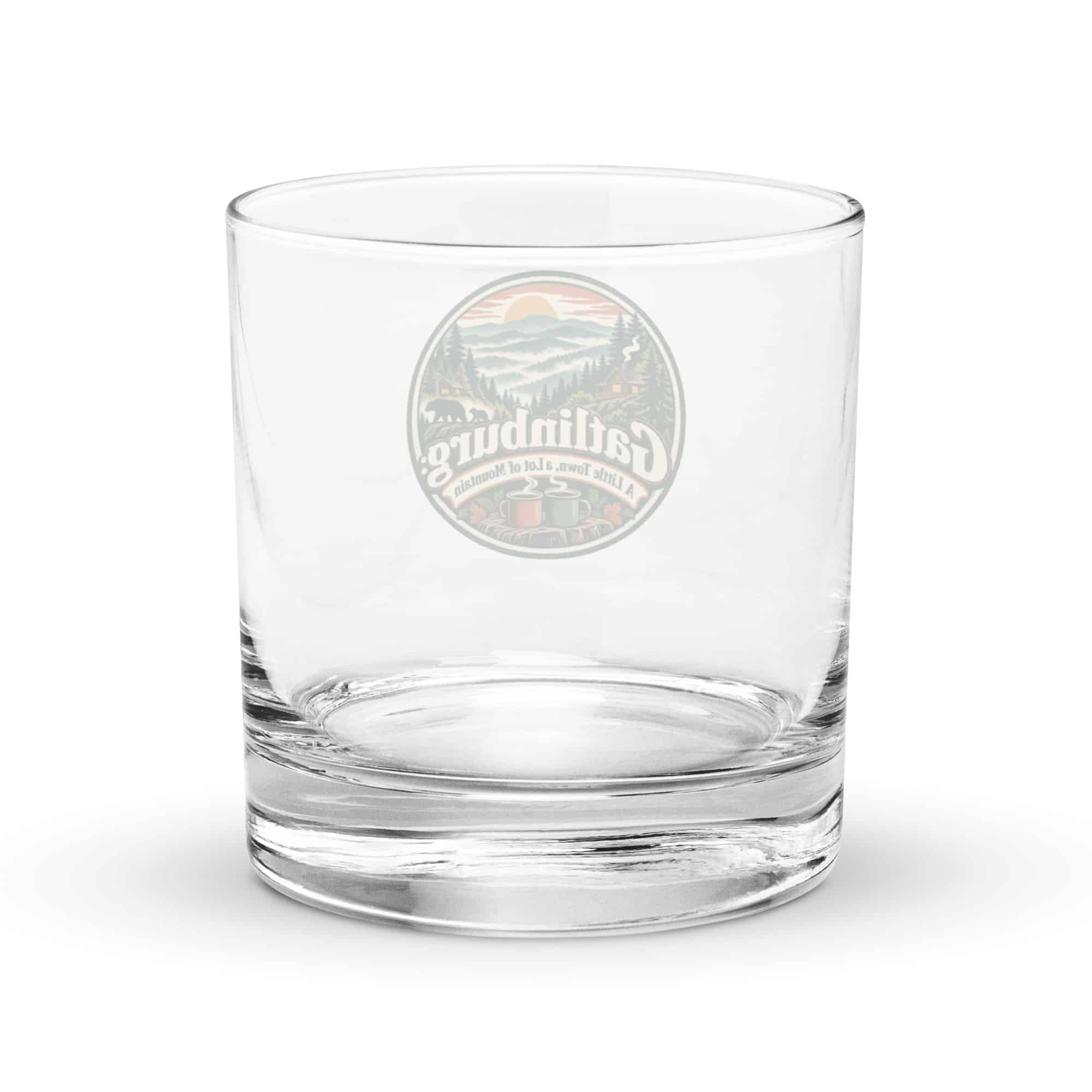 Gatlinburg and the Smokies Rocks Glass: Gatlinburg: A Little Town, a Lot of Mountain, Vintage Round Badge